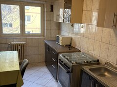 Piata Resita, sector 4, 1650 lei